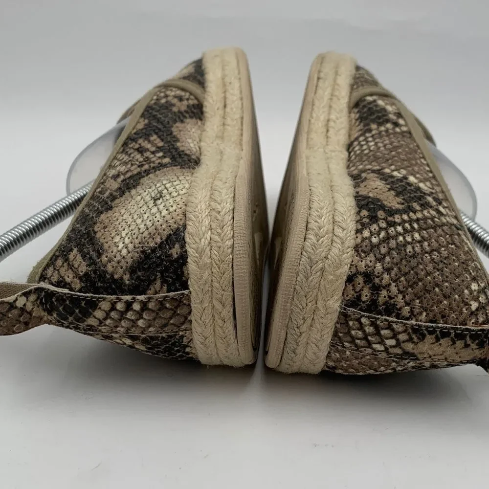 Clarks Snakeskin Espadrille Flats Size 8 Slip On Comfort Neutral Python Print
